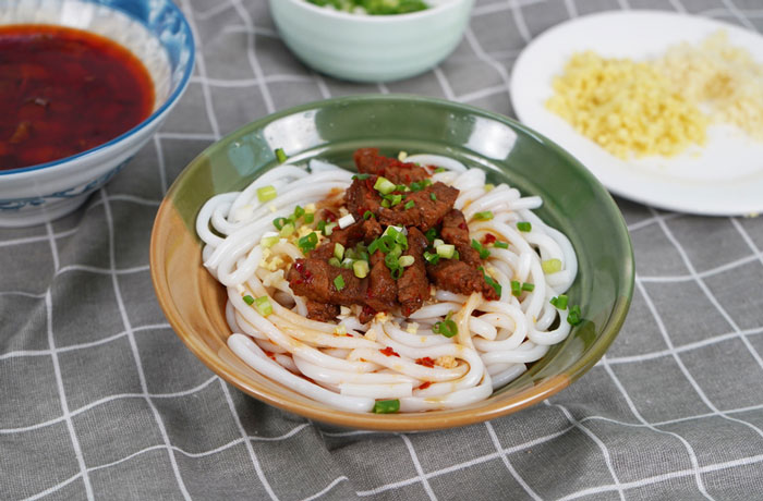 田东肉臊子粉培训
